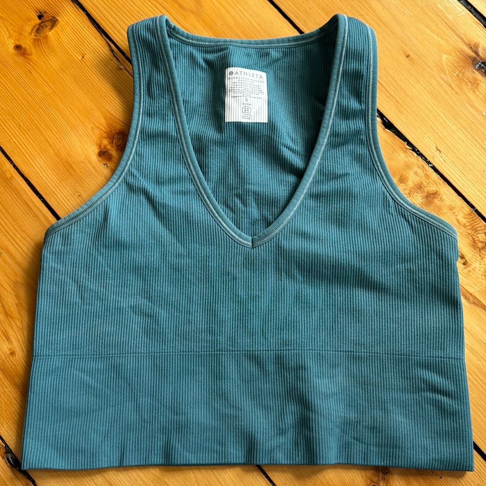 Small Blue Athleta Cropped Top